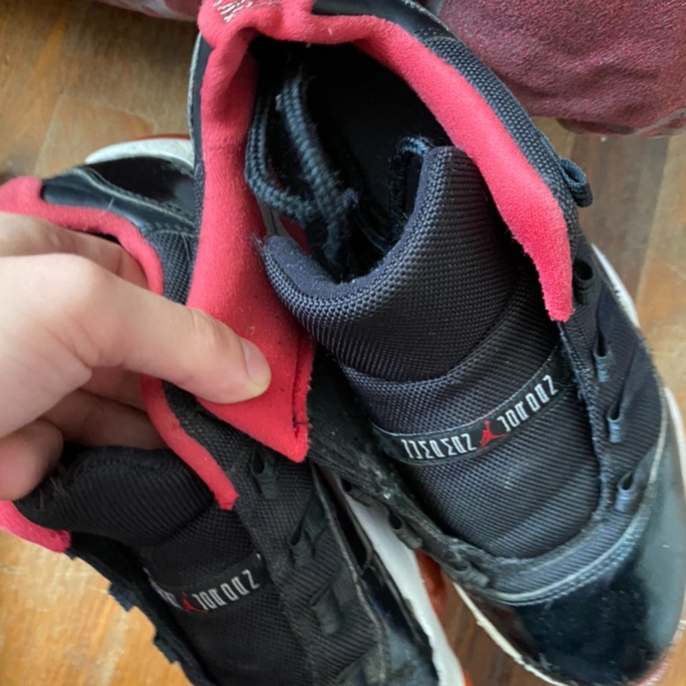 Jordan 11 Bred